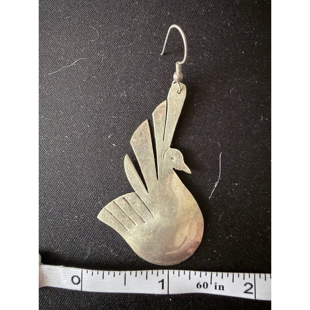 vintage silver tone dove bird southwest shepherds hook earrings whimsical - Picture 3 of 6